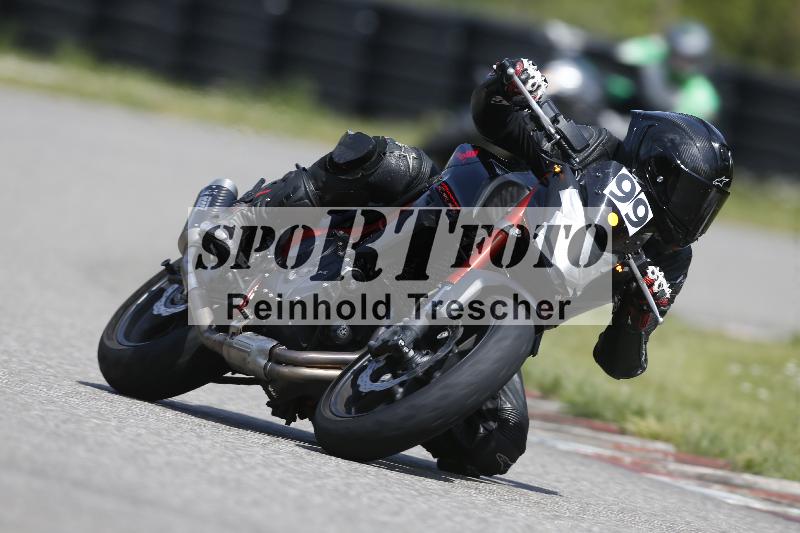 /Archiv-2025/09 22.04.2025 Cornu Master School ADR/rot-rouge/99